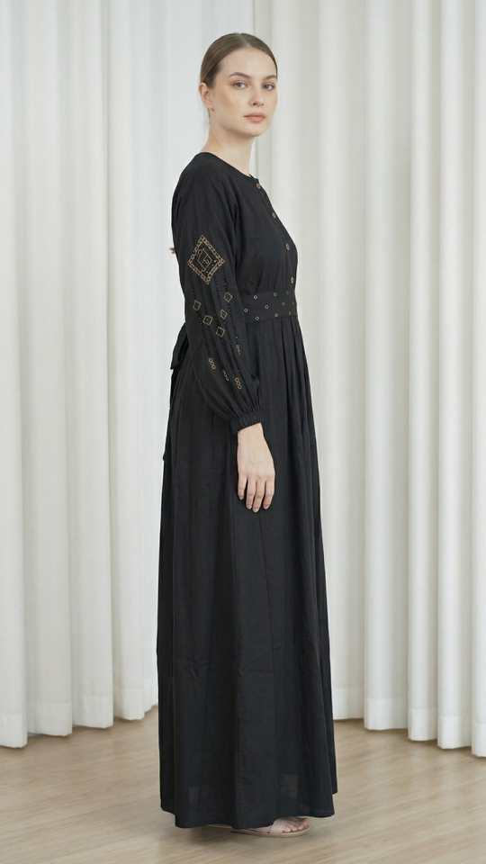 Wholesale Black Stylish Modest Dress with Handwork 