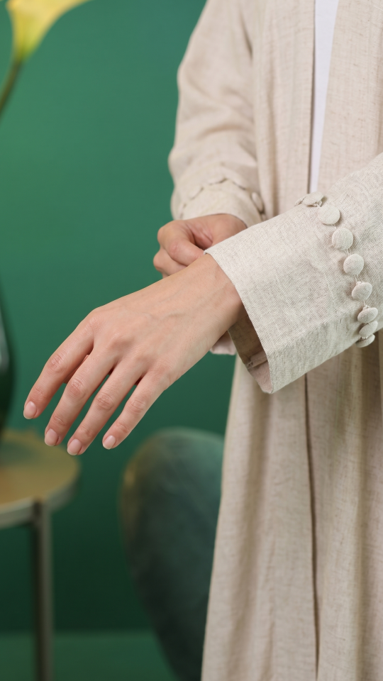 Cream Elegant Linen Shrug Abaya