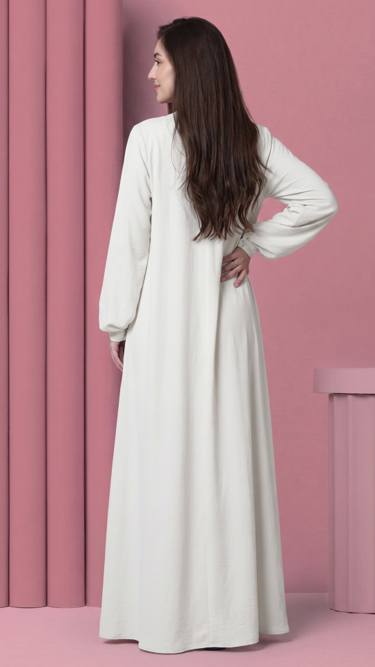 Wholesale White Simple and Elegant Pleated Abaya