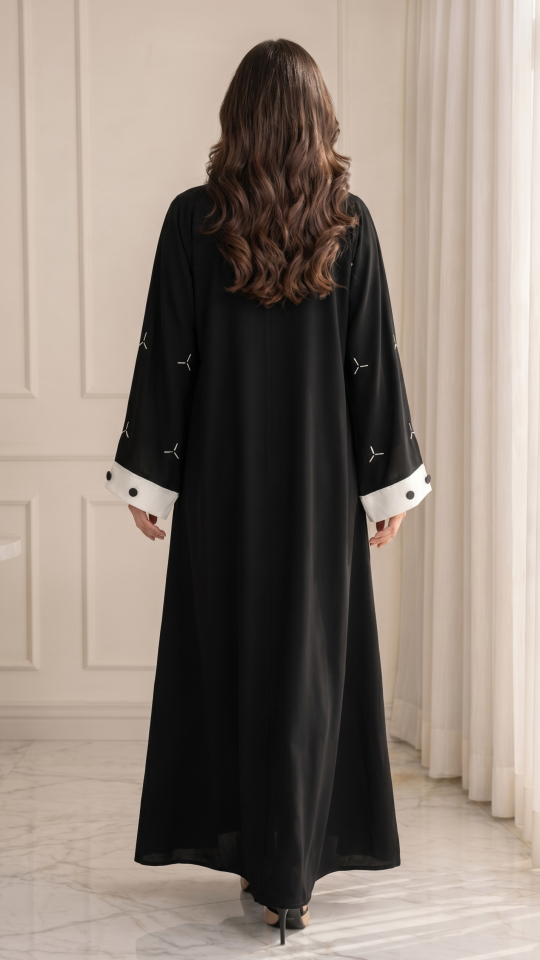 Wholesale Black and White Zoom Simple Abaya with Crystal Handwork on the Front and Sleeves