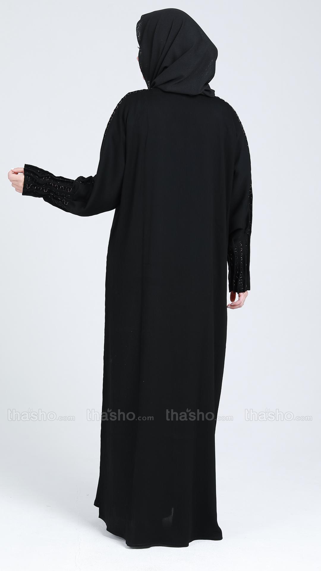 Black Zoom Simple Abaya with Handwork on the Sleeves 
