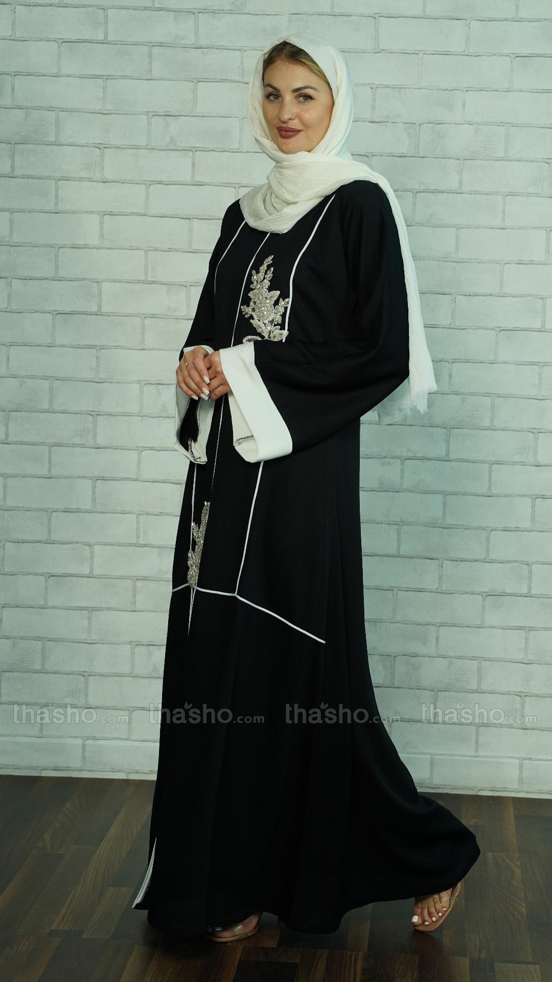 Lamis Stunning Abaya In Black